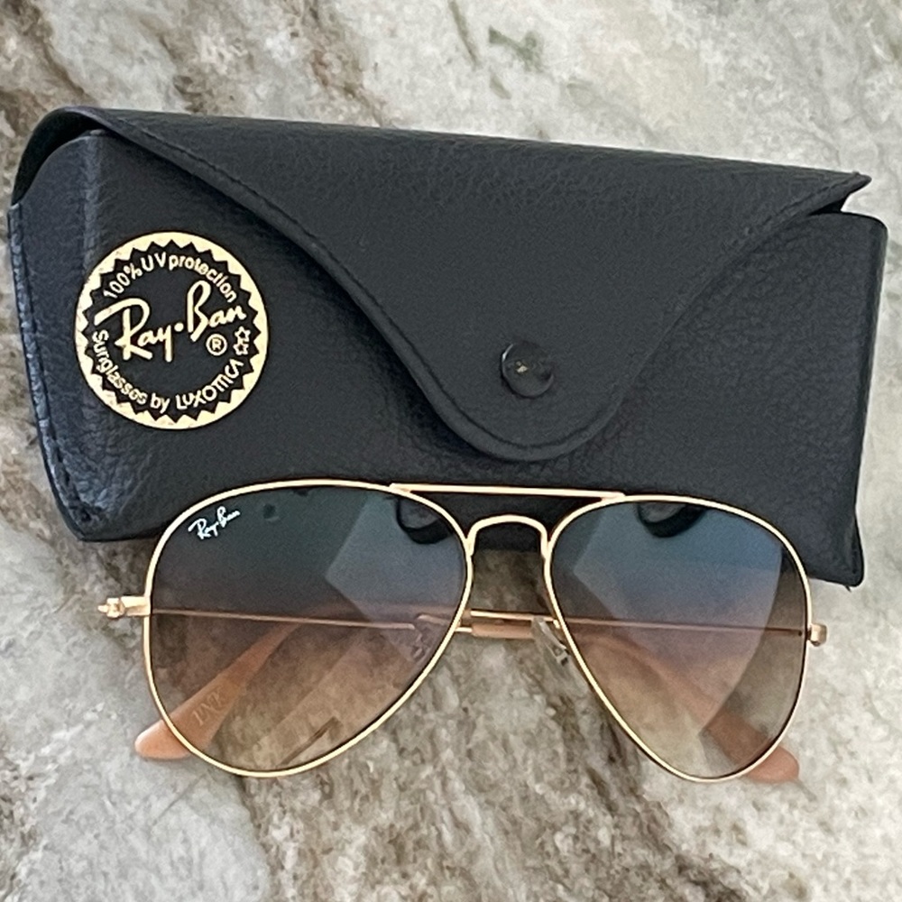 Ray Ban Matte Gold Aviator Large sunglasses RB 3025